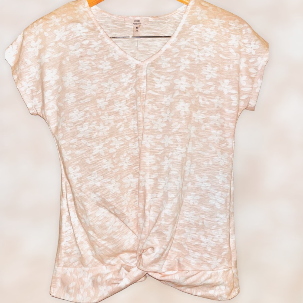 Como Vintage Front Twist Knot V-neck Top